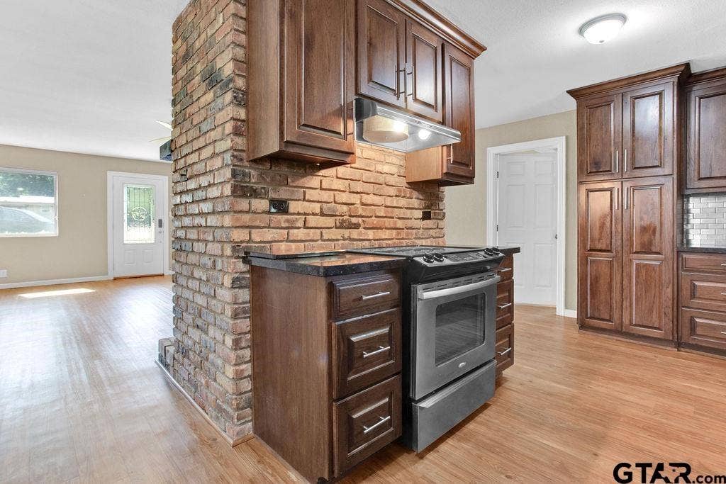 213 Treetop Lane, Hideaway, TX 75771 213 Treetop Lane, Hideaway, TX 75771
