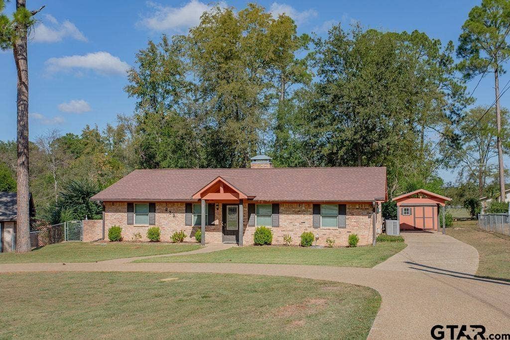 213 Treetop Lane, Hideaway, TX 75771 213 Treetop Lane, Hideaway, TX 75771