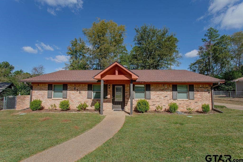 213 Treetop Lane, Hideaway, TX 75771 213 Treetop Lane, Hideaway, TX 75771