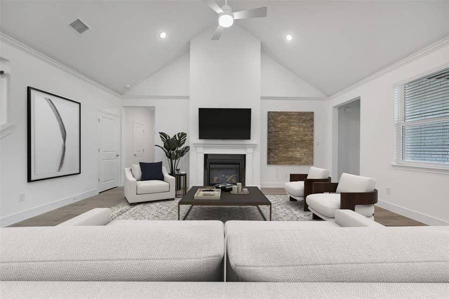Property photo for 1004 Ashcroft Lane, Justin, TX