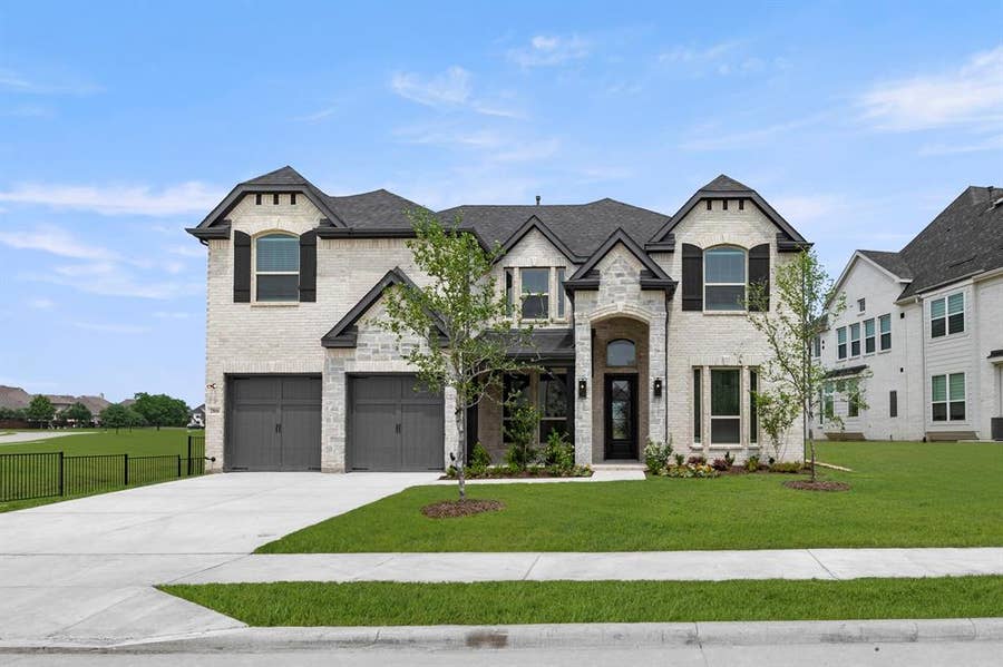 Property photo for 2816 SW Shadybrook Drive, Celina, TX