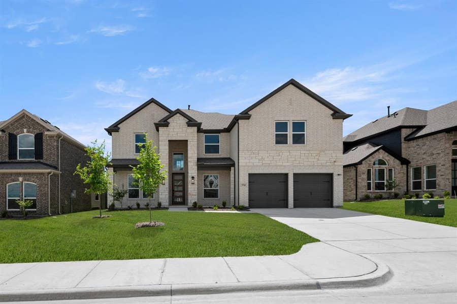 Property photo for 3714 Milwaukee Avenue, Midlothian, TX