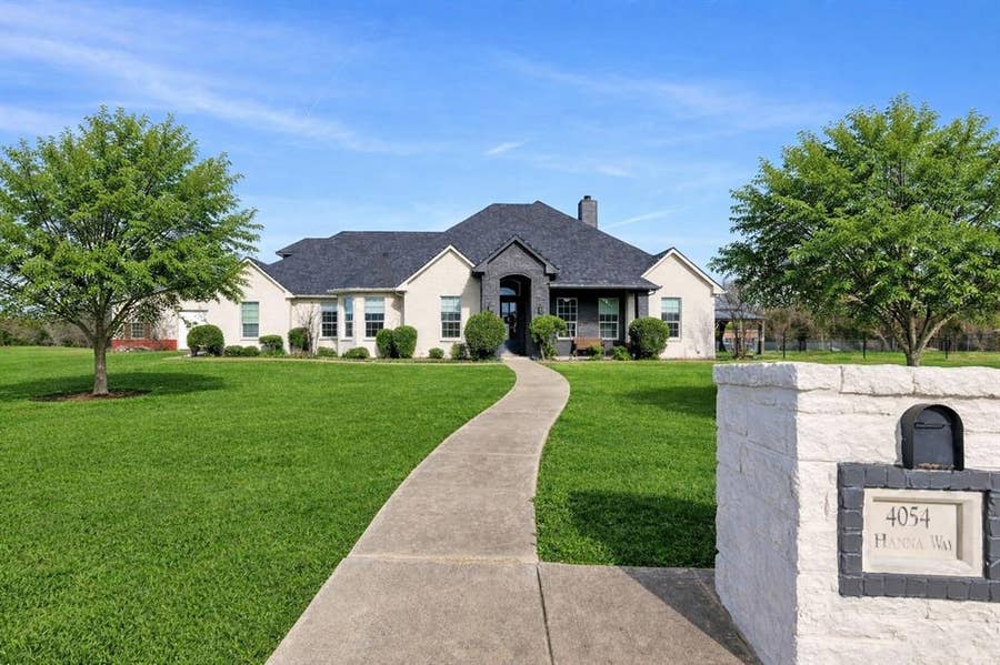 Property photo for 4054 Hanna Way, Royse City, TX