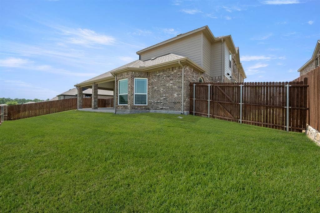 2610 White Plains Drive, Midlothian, TX 76065 3_2610 White Plains- Back-9106