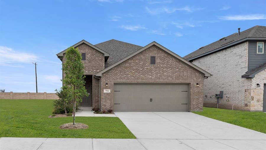 Property photo for 754 Hidden Feather Drive, Lavon, TX