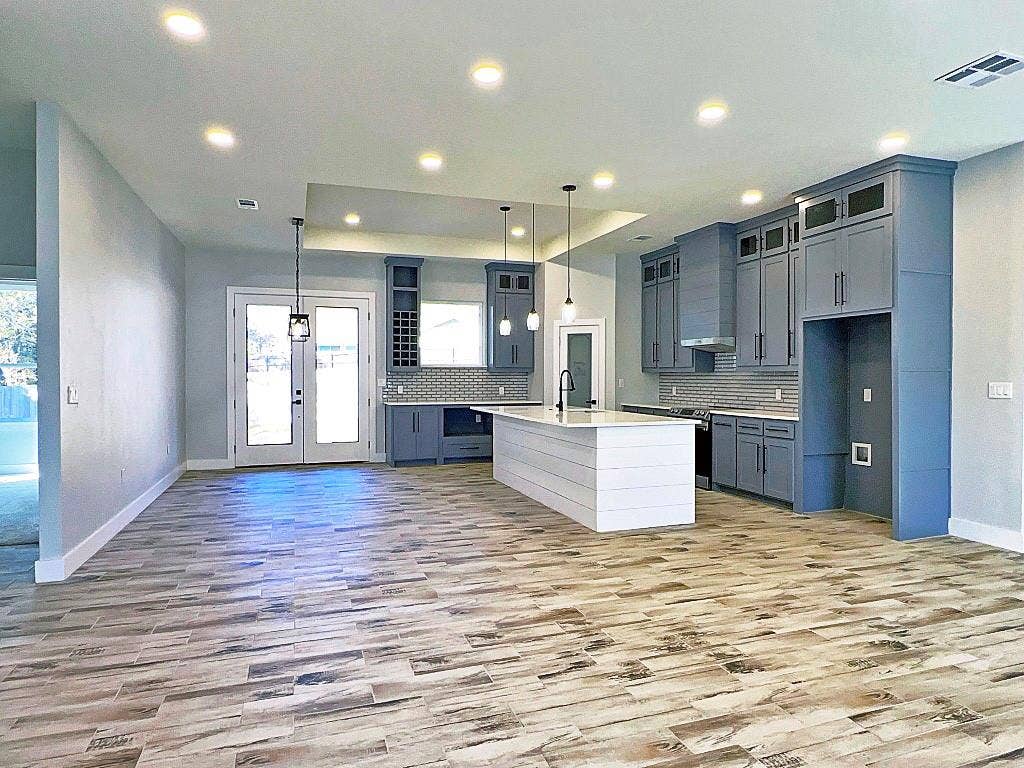 2969 Trey Circle, Athens, TX 75752 2969 Trey Circle, Athens, TX 75752
