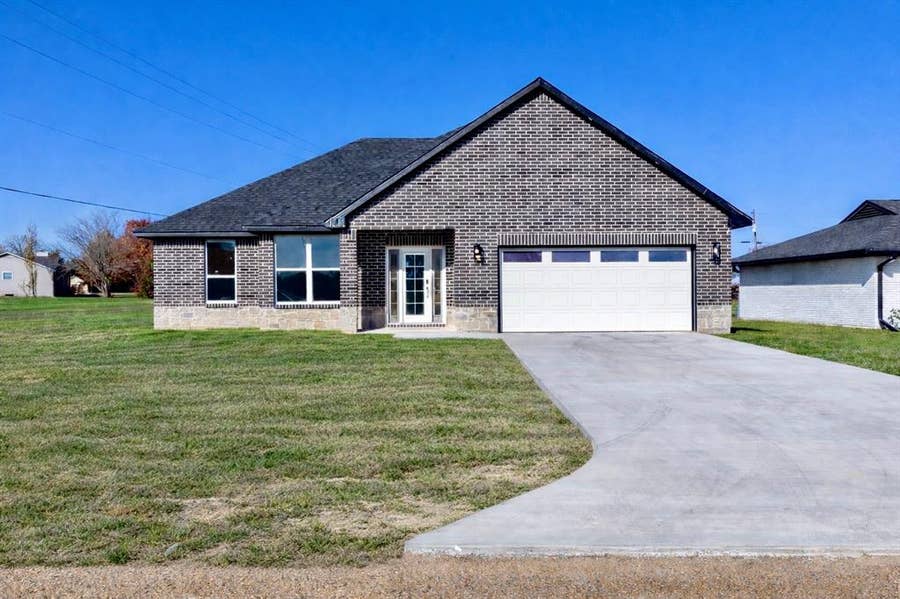 Property photo for 101 Baker B Ranch Road, Trinidad, TX