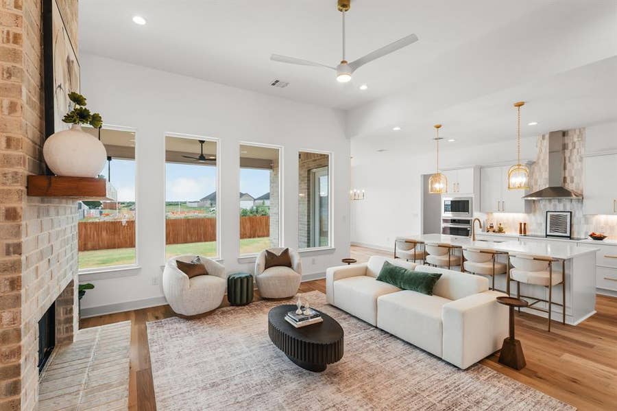 Property photo for 1337 Tahonta Drive, Hewitt, TX