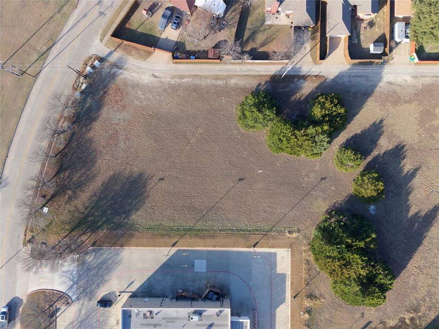 Property photo for 517 E Belt Line Road, Cedar Hill, TX