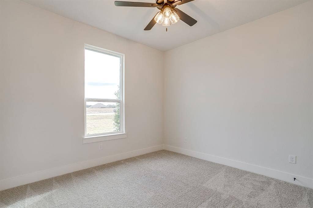 136 Lana Garden Way, Waxahachie, TX 75165 136 Lana Garden Way, Waxahachie, TX 75165