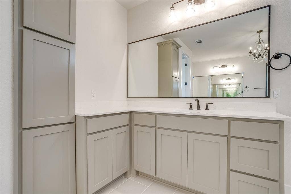 136 Lana Garden Way, Waxahachie, TX 75165 136 Lana Garden Way, Waxahachie, TX 75165