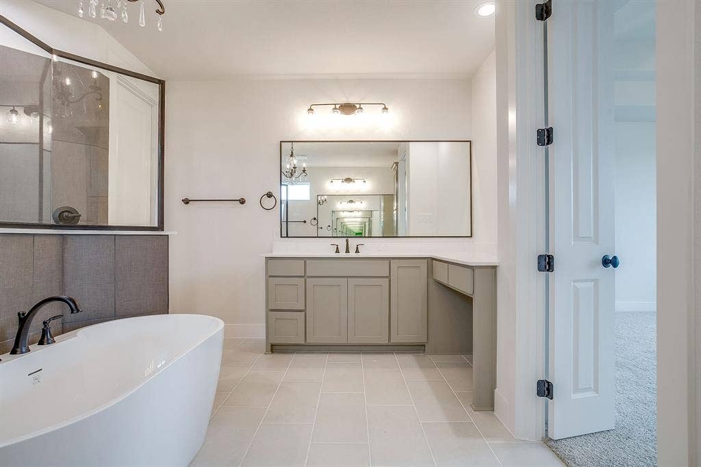 136 Lana Garden Way, Waxahachie, TX 75165 136 Lana Garden Way, Waxahachie, TX 75165
