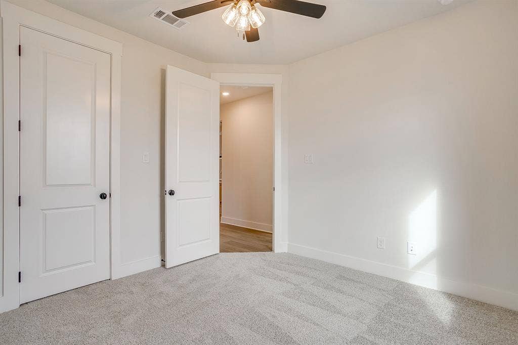 136 Lana Garden Way, Waxahachie, TX 75165 136 Lana Garden Way, Waxahachie, TX 75165