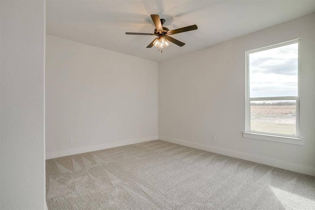 136 Lana Garden Way, Waxahachie, TX 75165 136 Lana Garden Way, Waxahachie, TX 75165