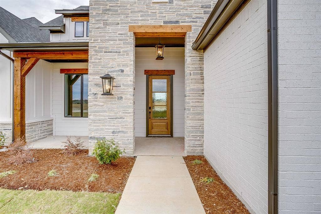 136 Lana Garden Way, Waxahachie, TX 75165 136 Lana Garden Way, Waxahachie, TX 75165