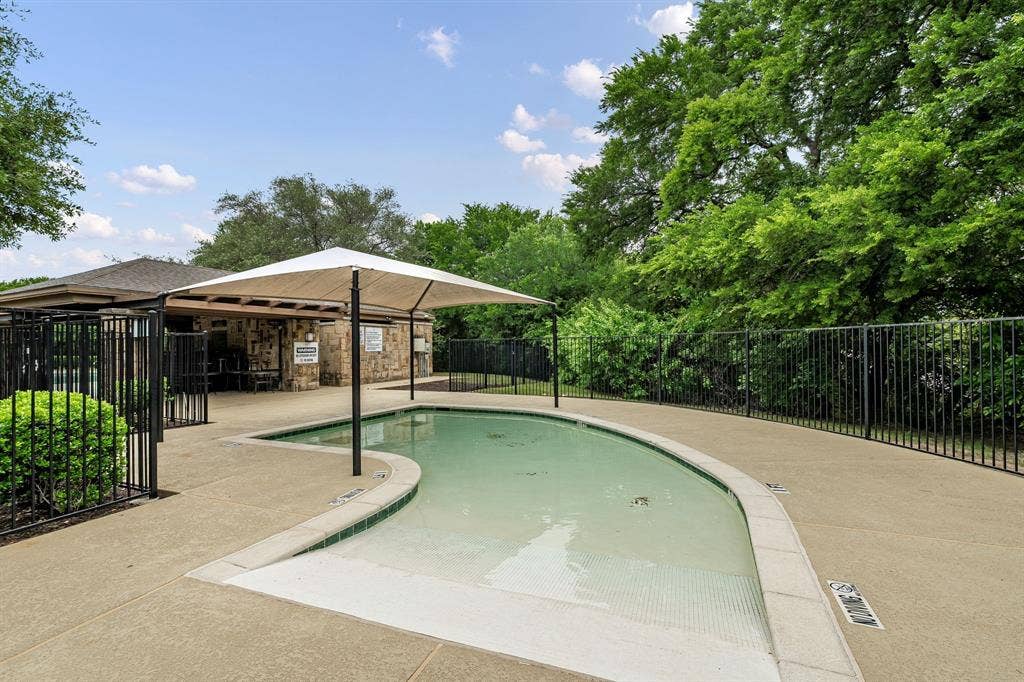 5305 Arrowhead Way, McKinney, TX 75072 5305 Arrowhead Way, McKinney, TX 75072