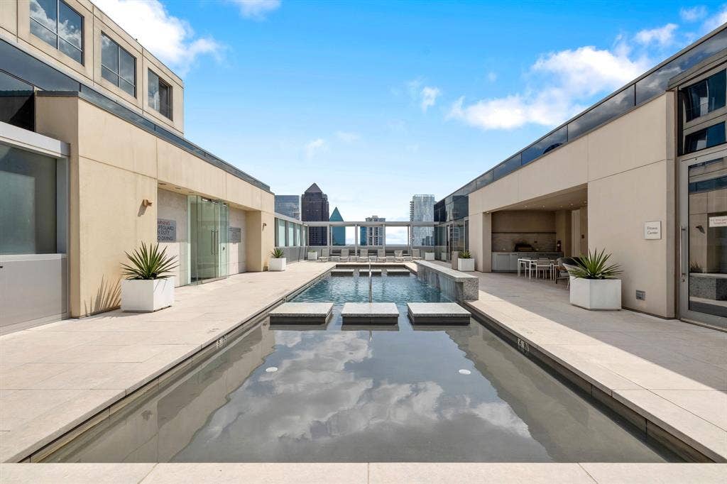1717 Arts Plaza, #2002, Dallas, TX 75201 1717 Arts Plaza, #2002, Dallas, TX 75201