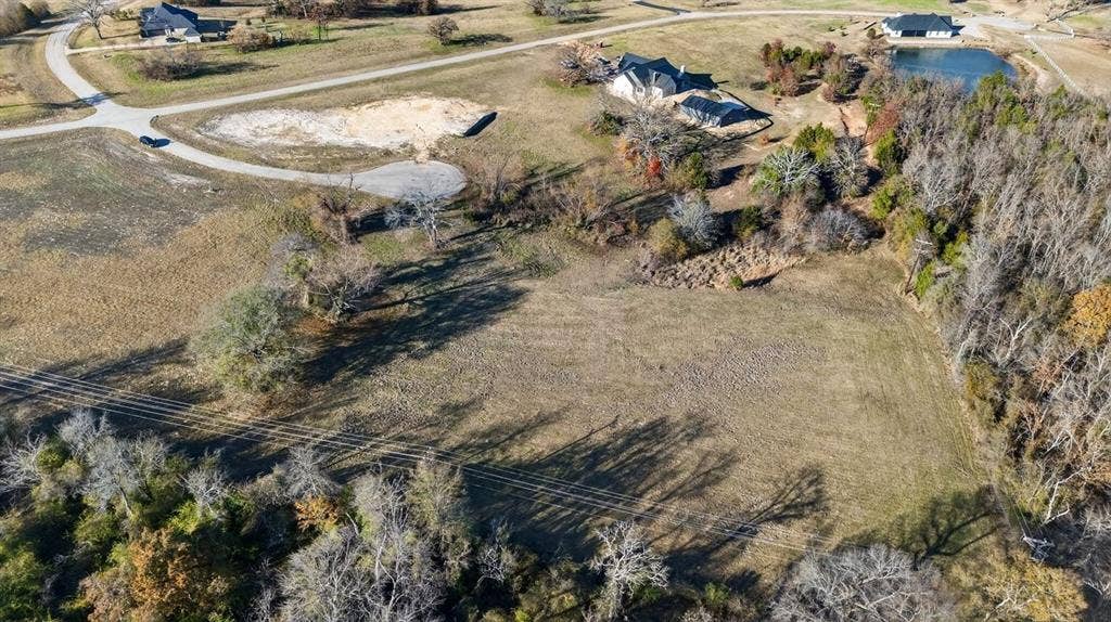 6105 Overlook Point, Athens, TX 75752 6105 Overlook Point, Athens, TX 75752