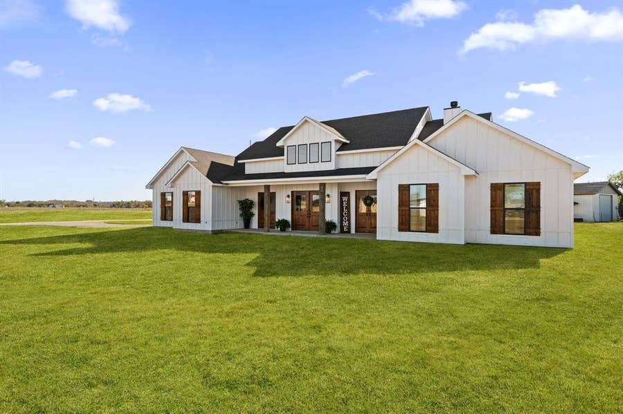 Property photo for 14346 Quail Lane, Terrell, TX