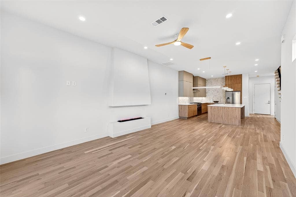 6603 Roper Street, Dallas, TX 75209 White oak flooring throughout.