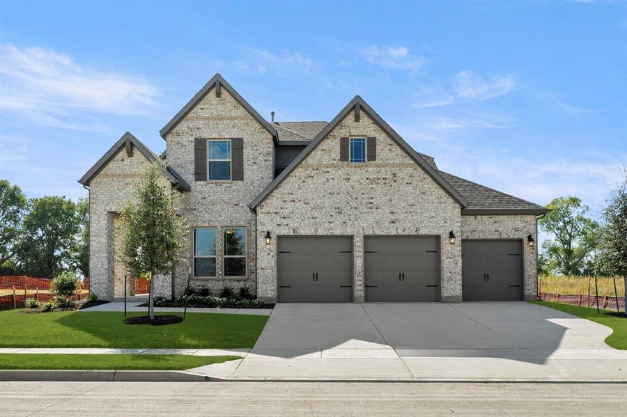 Property photo for 1424 Rio Grande Street, Van Alstyne, TX