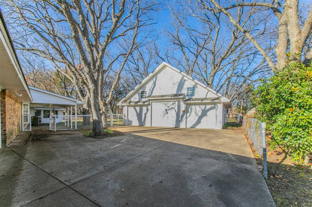 309 Willow Creek Lane, Ovilla, TX 75154 309 Willow Creek Lane, Ovilla, TX 75154