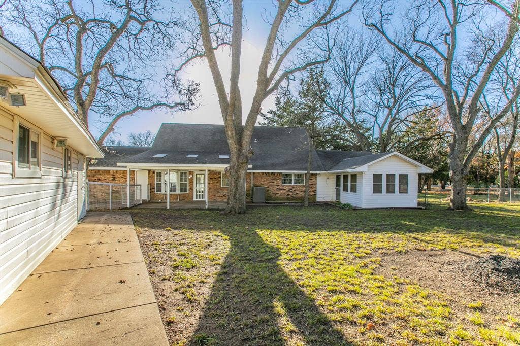 309 Willow Creek Lane, Ovilla, TX 75154 309 Willow Creek Lane, Ovilla, TX 75154