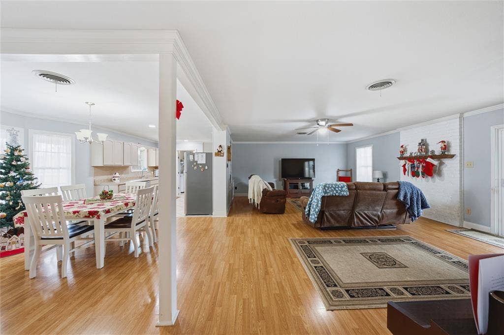 12637 State Highway 19 N, Athens, TX 75752 12637 State Highway 19 N, Athens, TX 75752