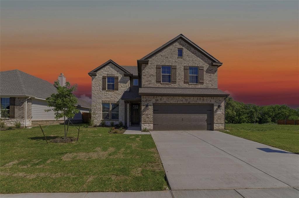 1237 Sabine River Lane, Springtown, TX 76082 1237 Sabine River Lane, Springtown, TX 76082