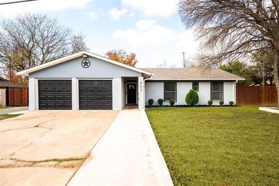 Property photo for 903 Power Road, Georgetown, TX