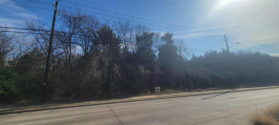Property photo for 1602 N Houston School Road, Lancaster, TX