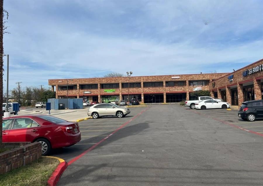 Property photo for 3215 W Pleasant Run Road, #106, Lancaster, TX
