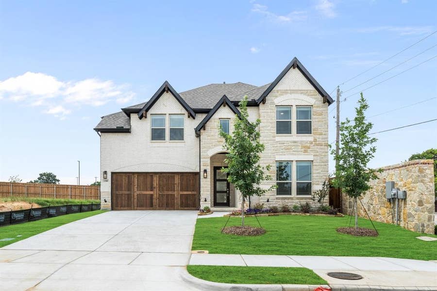 Property photo for 2300 Legacy Oaks Lane, Bedford, TX