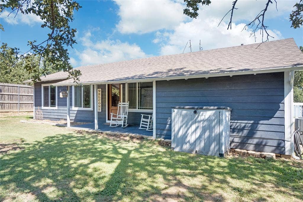 7130 Briar Road, Azle, TX 76020 7130 Briar Road, Azle, TX 76020