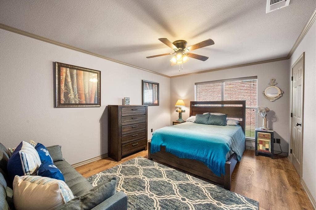 110 Northwood Place, Enchanted Oaks, TX 75156 110 Northwood Place, Enchanted Oaks, TX 75156