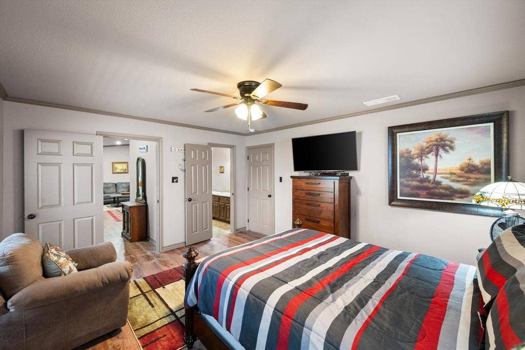 110 Northwood Place, Enchanted Oaks, TX 75156 110 Northwood Place, Enchanted Oaks, TX 75156
