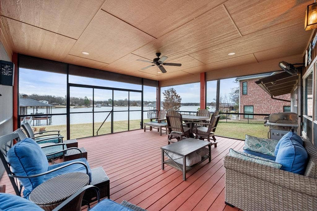110 Northwood Place, Enchanted Oaks, TX 75156 110 Northwood Place, Enchanted Oaks, TX 75156