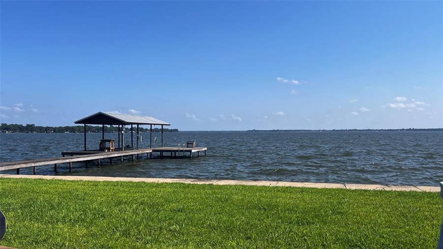Property photo for 161 Palisade Drive, Mabank, TX