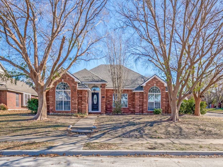 Property photo for 5810 Kittyhawk Drive, Rowlett, TX