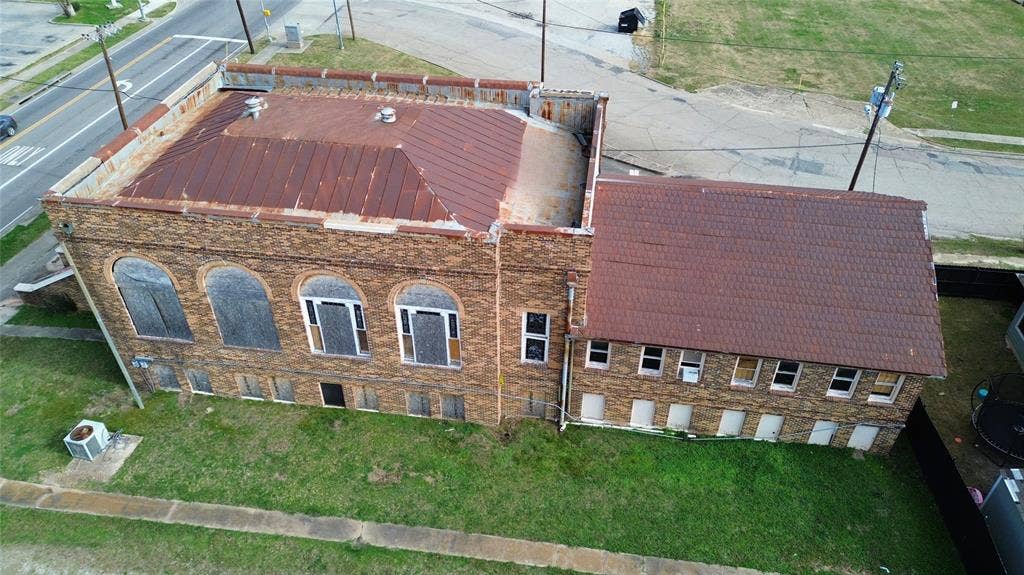 3907 Lee Street, Greenville, TX 75401 3907 Lee Street, Greenville, TX 75401