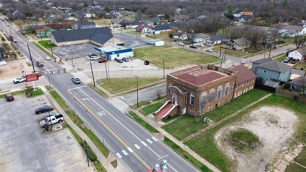 3907 Lee Street, Greenville, TX 75401 3907 Lee Street, Greenville, TX 75401