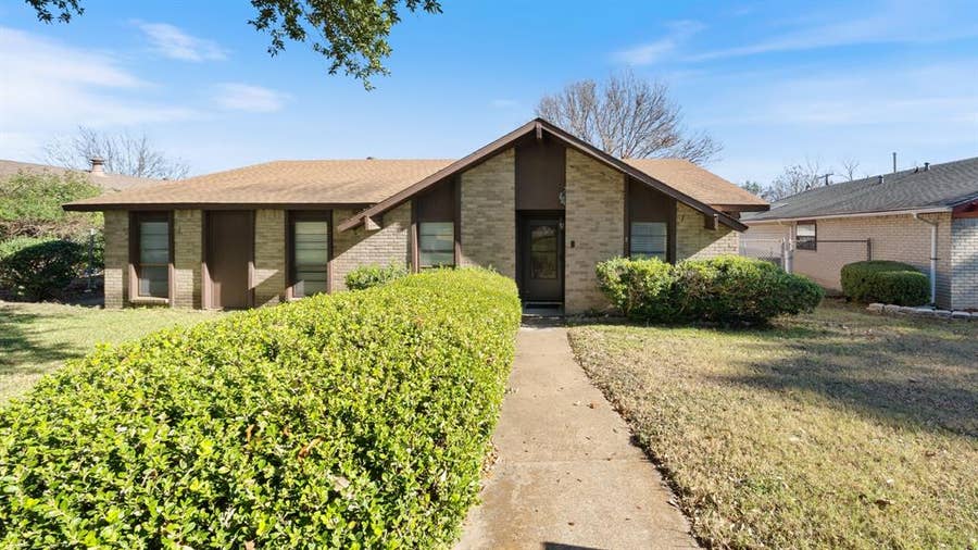 Property photo for 7020 Nandina Drive, Dallas, TX