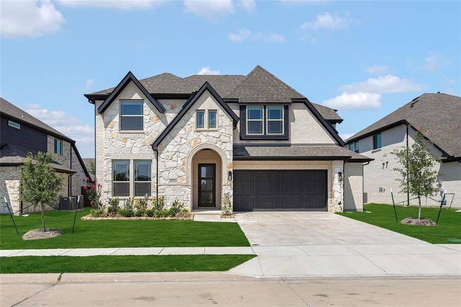 Property photo for 2014 Dundalk Lane, Forney, TX