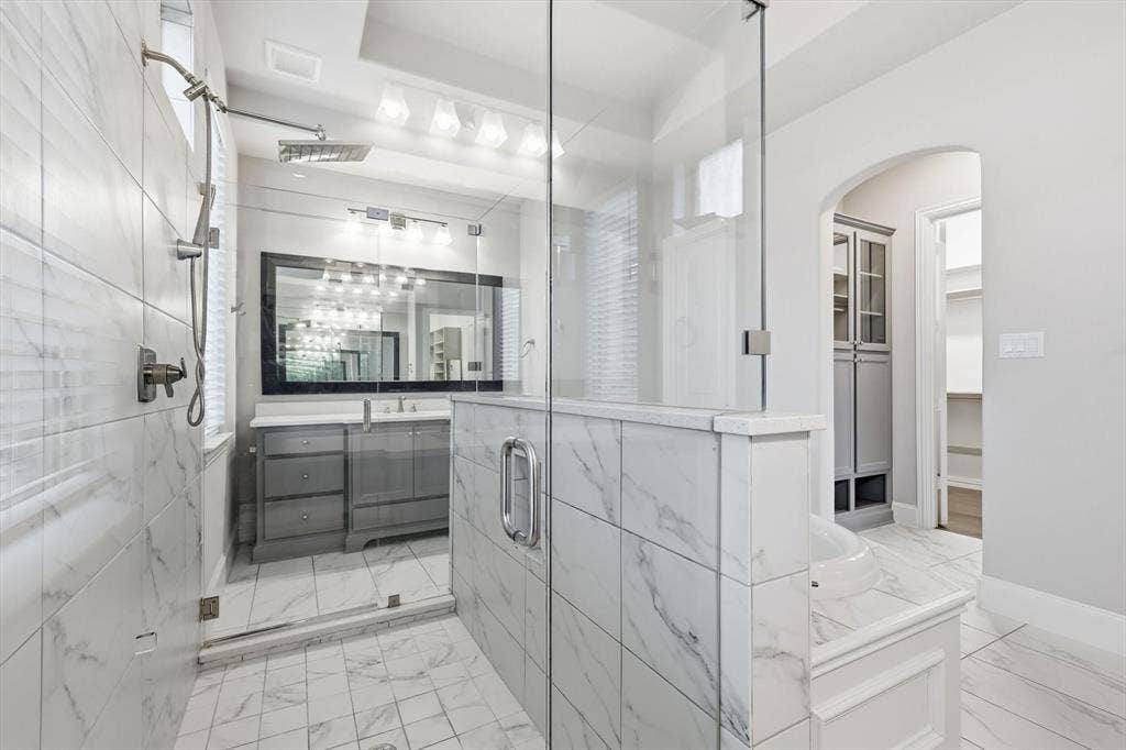 3860 Dewberry Lane, Prosper, TX 75078 Master shower