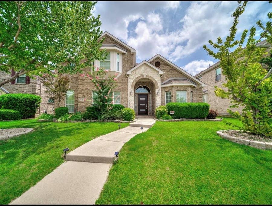 Property photo for 12342 Salem Drive, Frisco, TX