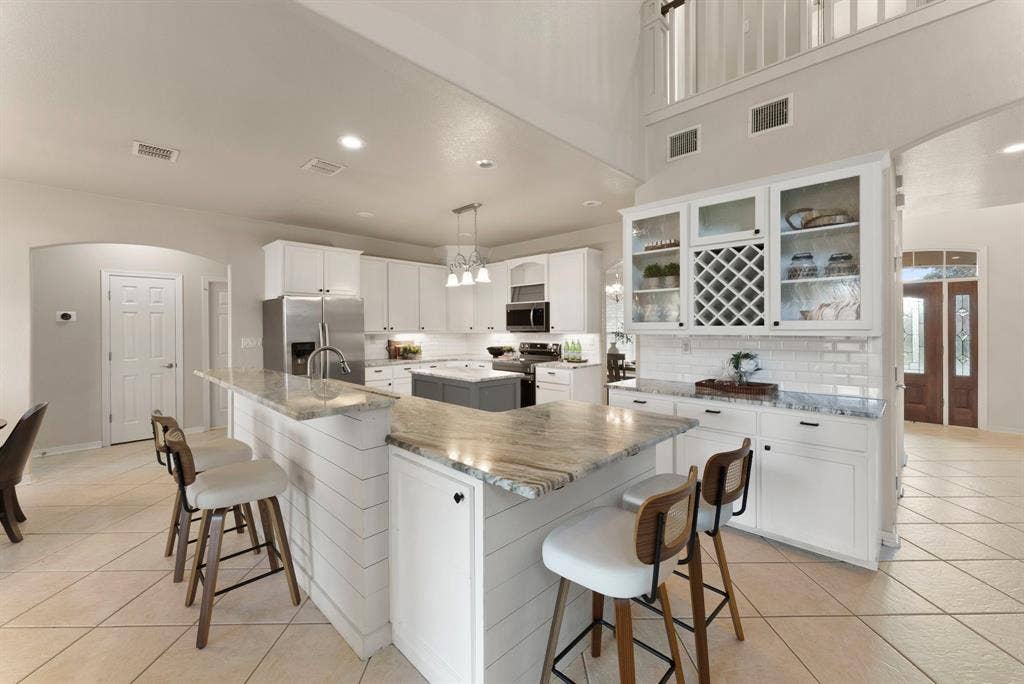 4012 Creekview Trail, Temple, TX 76504 4012 Creekview Trail, Temple, TX 76504