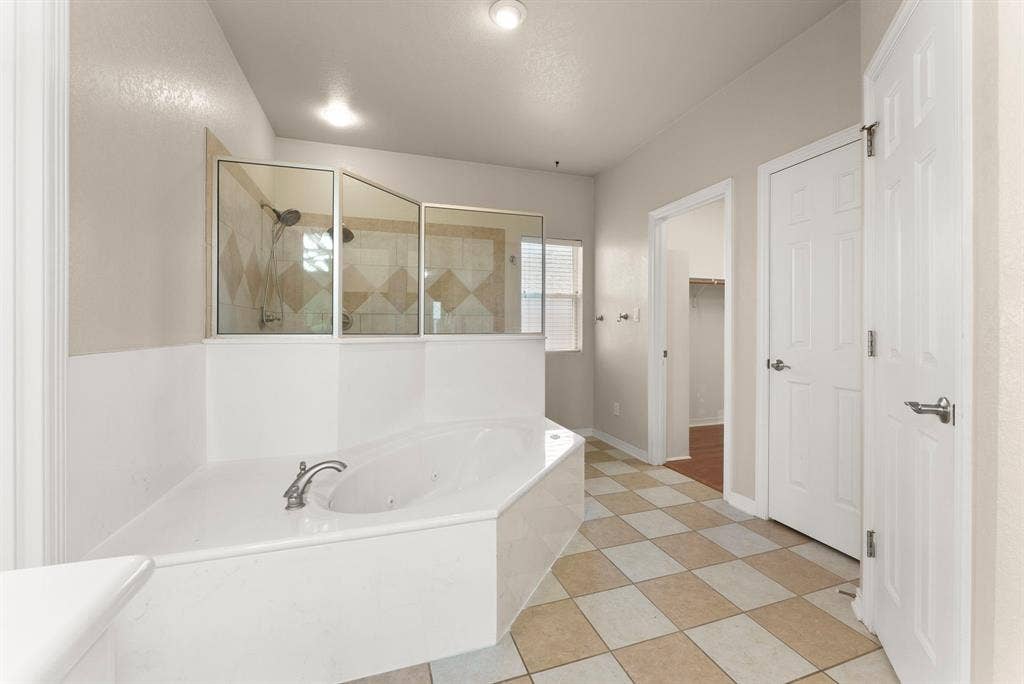 4012 Creekview Trail, Temple, TX 76504 4012 Creekview Trail, Temple, TX 76504