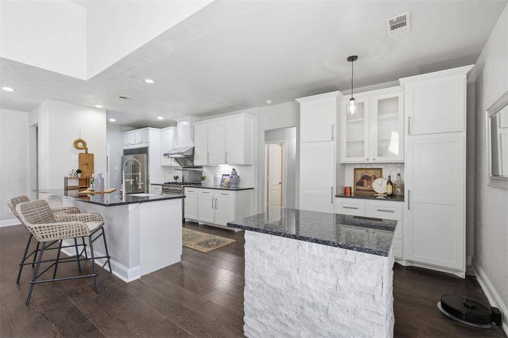 2644 Fairway Ridge Drive, McKinney, TX 75072 2644 Fairway Ridge Drive, McKinney, TX 75072