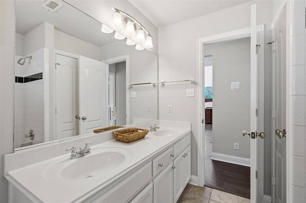 2644 Fairway Ridge Drive, McKinney, TX 75072 2644 Fairway Ridge Drive, McKinney, TX 75072