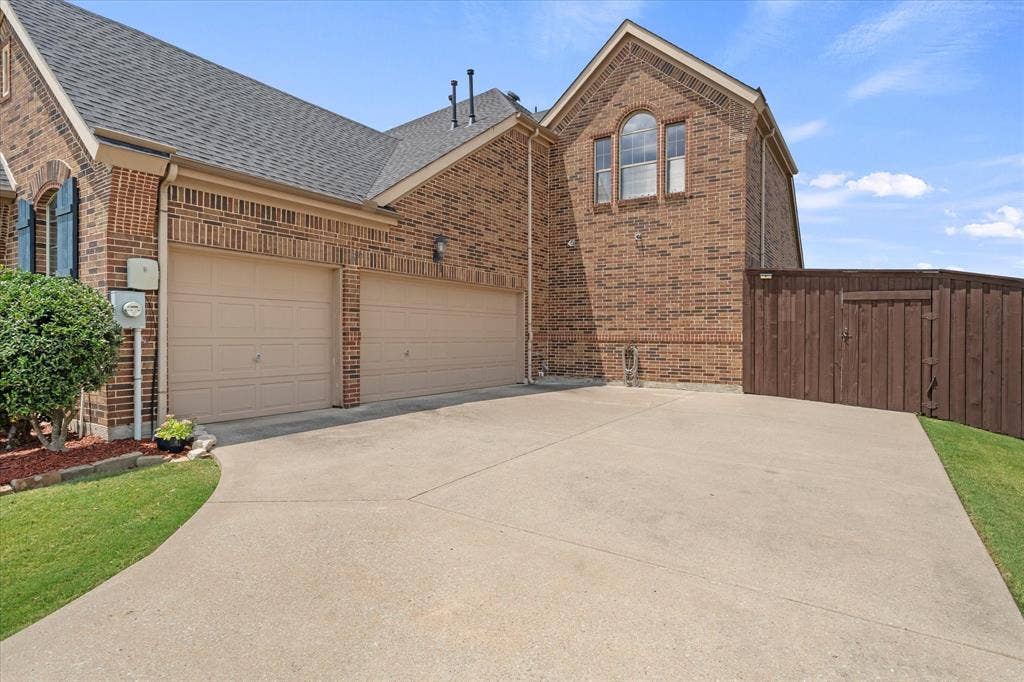 633 Stevenson Drive, Fate, TX 75087 633 Stevenson Drive, Fate, TX 75087